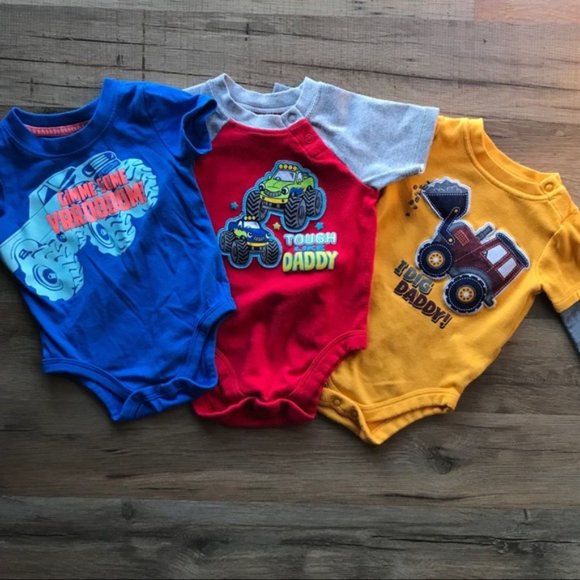 27 pieces 0-3 to 3-6m Baby Boy Bundle - Picture 10 of 16